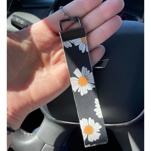 Floral Leather Key Fob Set | Custom Acrylic Keychain - Picture 4 of 7